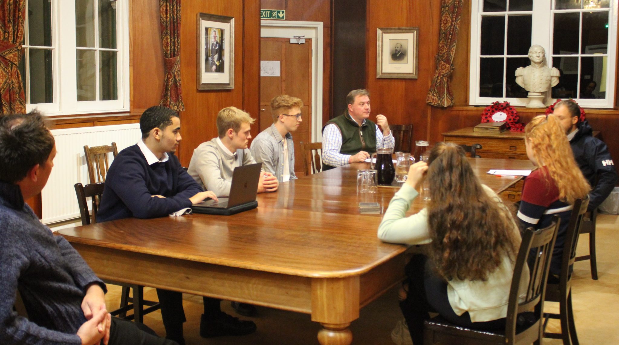 Head Master’s Round Table Mount Kelly