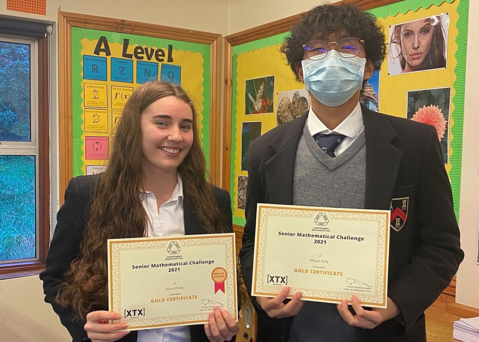 UKMT Senior Mathematical Challenge Mount Kelly