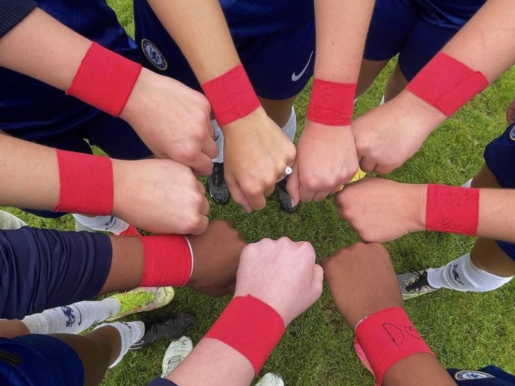 fists in the centre